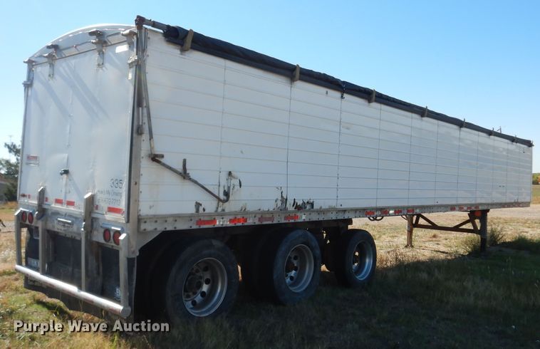image for item DM3208 2014 Wilkens OF2WA22BCFSTU  walking floor trailer