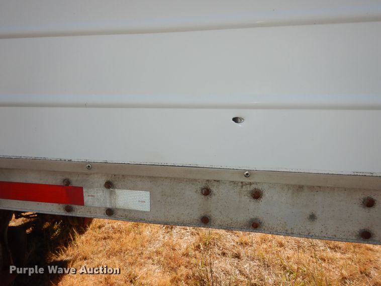 image for item DM3208 2014 Wilkens OF2WA22BCFSTU  walking floor trailer