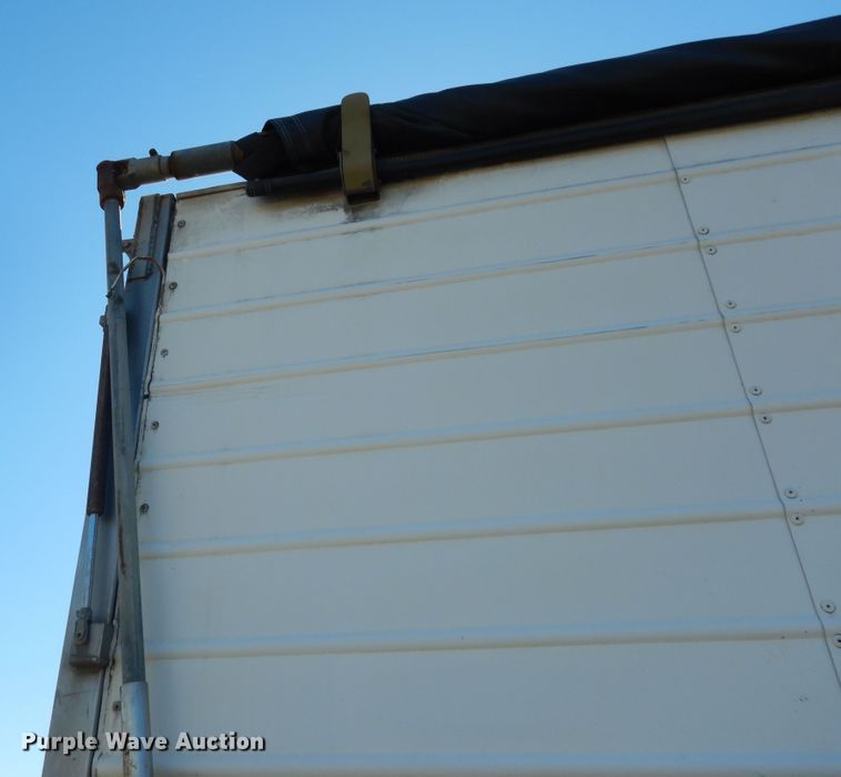 image for item DM3208 2014 Wilkens OF2WA22BCFSTU  walking floor trailer