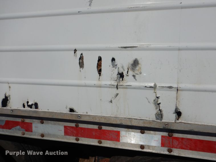 image for item DM3208 2014 Wilkens OF2WA22BCFSTU  walking floor trailer