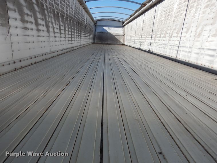 image for item DM3208 2014 Wilkens OF2WA22BCFSTU  walking floor trailer