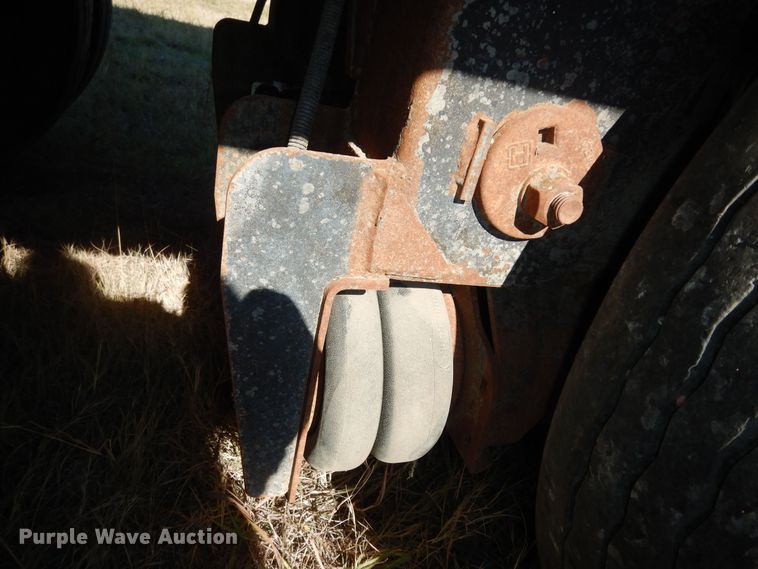 image for item DM3208 2014 Wilkens OF2WA22BCFSTU  walking floor trailer