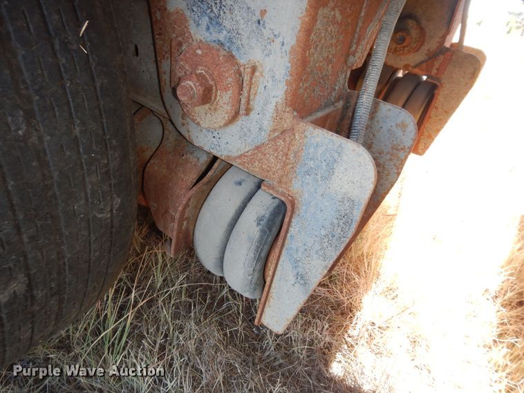 image for item DM3208 2014 Wilkens OF2WA22BCFSTU  walking floor trailer