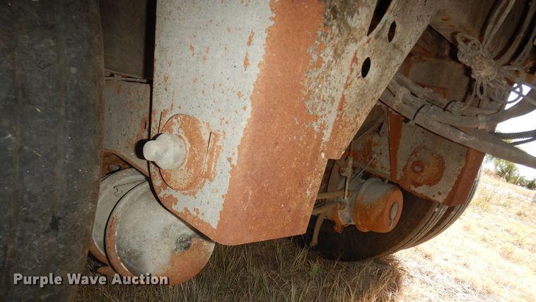 image for item DM3208 2014 Wilkens OF2WA22BCFSTU  walking floor trailer