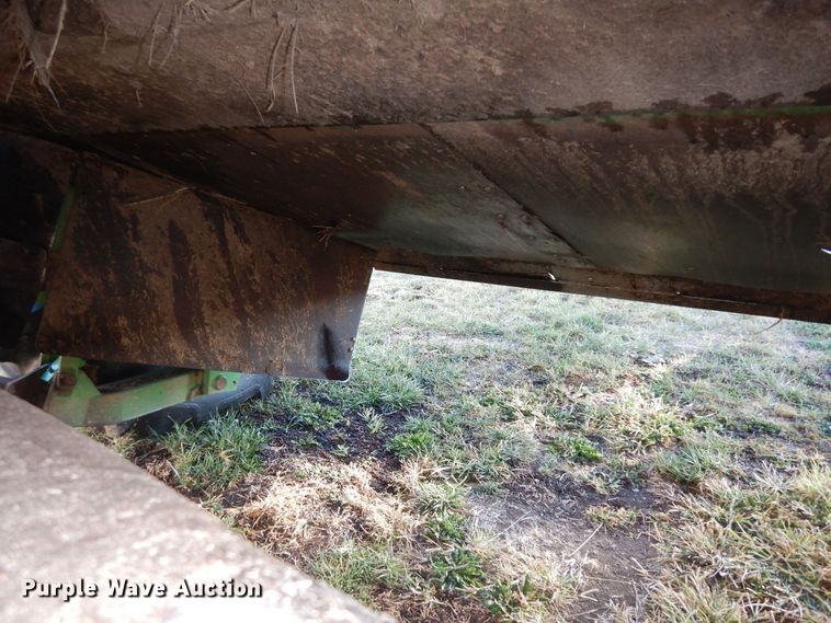 image for item DM3210 2007 John Deere 4995  windrower