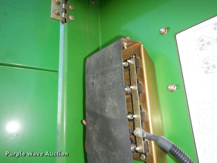 image for item DM3210 2007 John Deere 4995  windrower