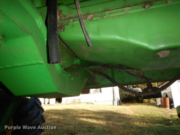 image for item DM3210 2007 John Deere 4995  windrower