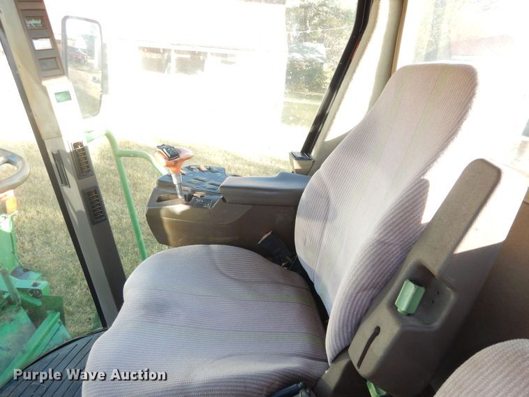 image for item DM3210 2007 John Deere 4995  windrower