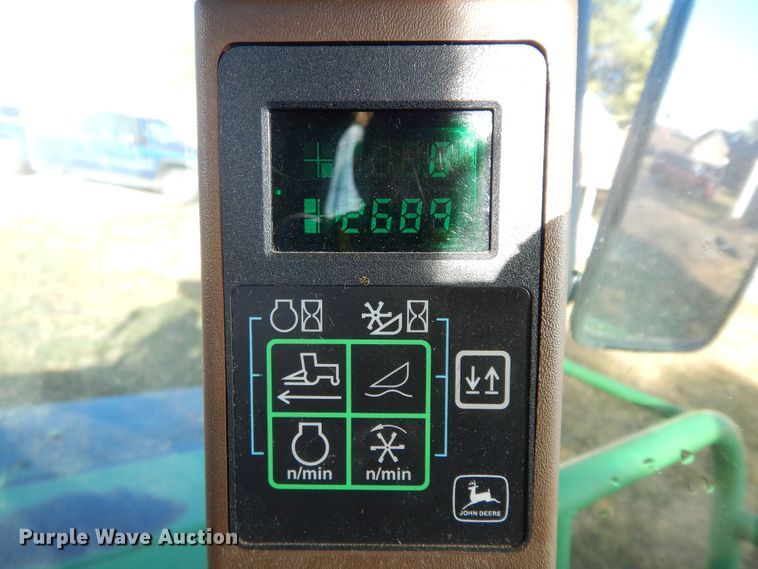image for item DM3210 2007 John Deere 4995  windrower