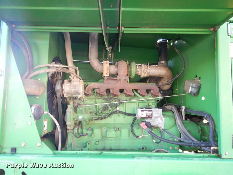 image for item DM3210 2007 John Deere 4995  windrower