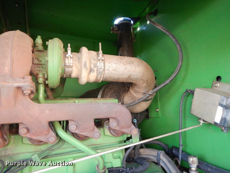 image for item DM3210 2007 John Deere 4995  windrower