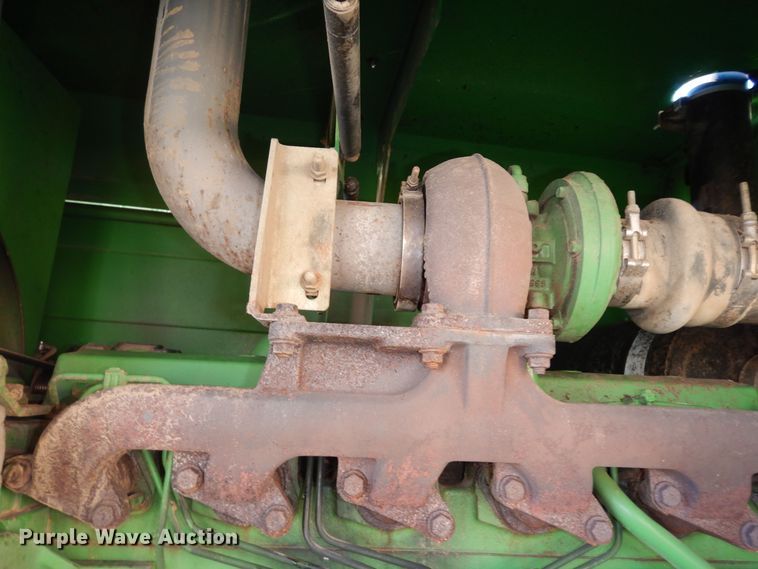 image for item DM3210 2007 John Deere 4995  windrower