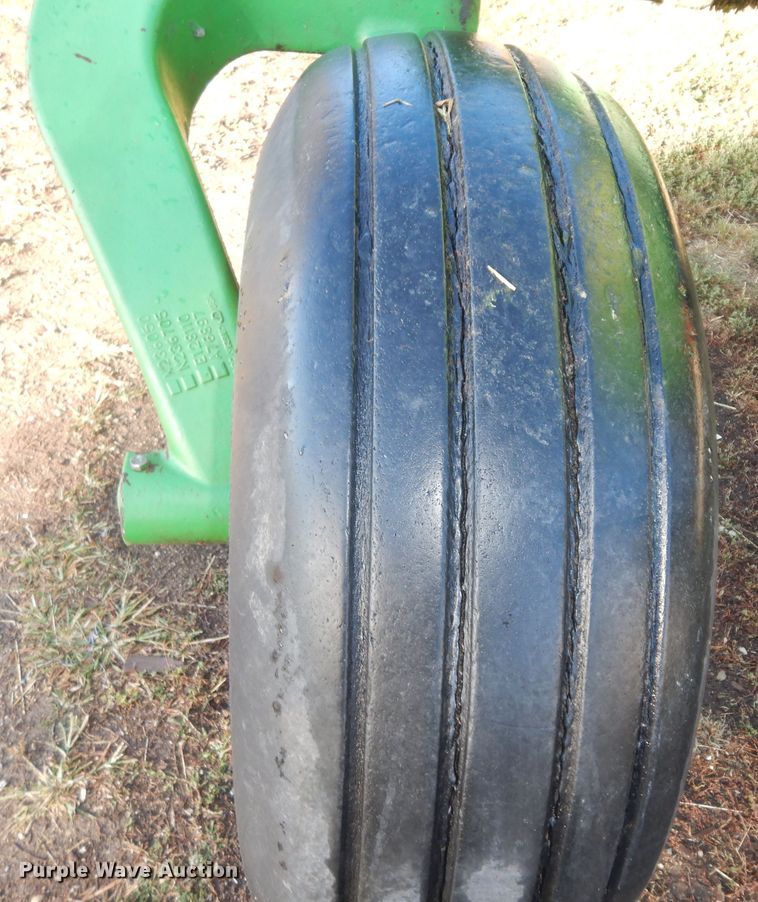 image for item DM3210 2007 John Deere 4995  windrower