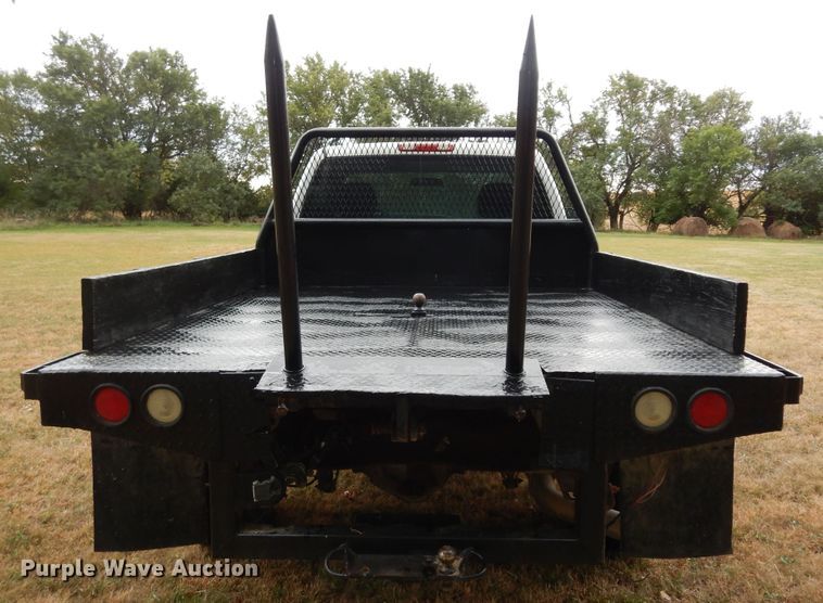 2006 Chevrolet Silverado 2500HD LS bale bed pickup truck in Clay Center