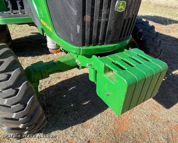 image for item DN4496 2016 John Deere 4052M  MFWD tractor