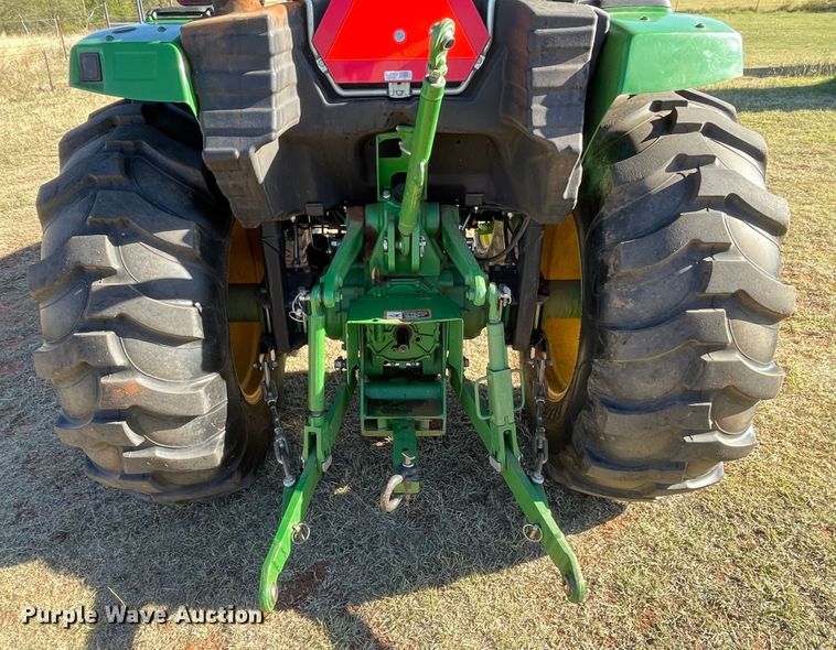 image for item DN4496 2016 John Deere 4052M  MFWD tractor