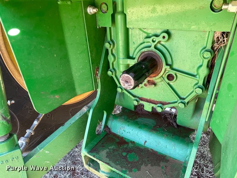 image for item DN4496 2016 John Deere 4052M  MFWD tractor