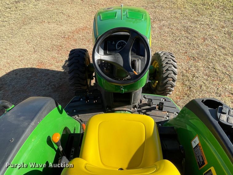 image for item DN4496 2016 John Deere 4052M  MFWD tractor