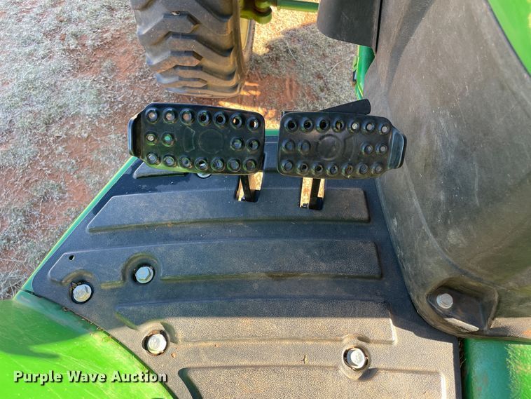 image for item DN4496 2016 John Deere 4052M  MFWD tractor