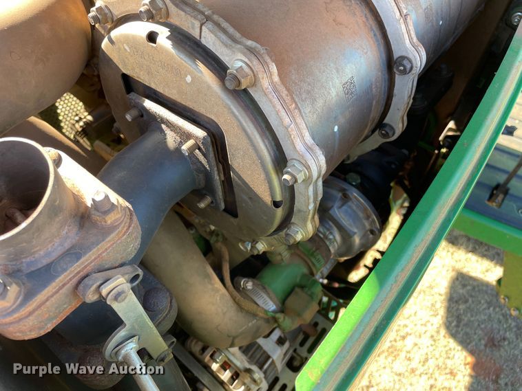 image for item DN4496 2016 John Deere 4052M  MFWD tractor