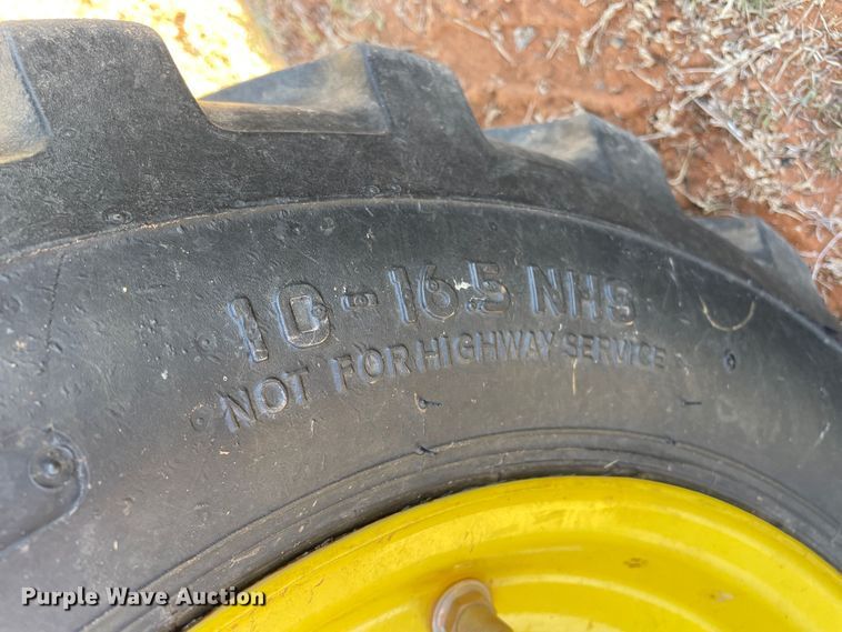 image for item DN4496 2016 John Deere 4052M  MFWD tractor