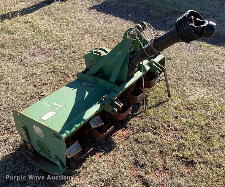 image for item DN4497 John Deere 550  rototiller