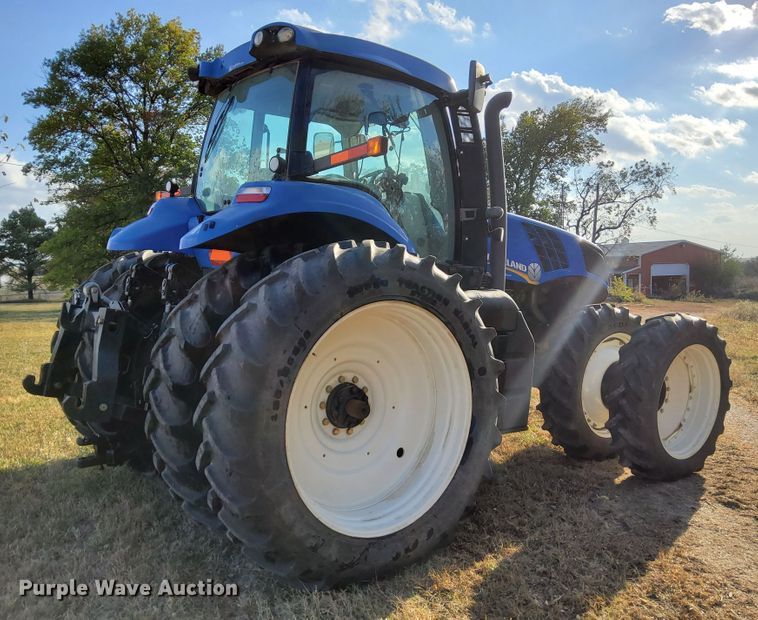 image for item DN6894 2012 New Holland T8.275  MFWD tractor