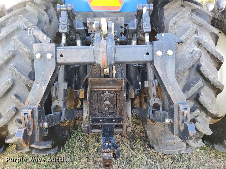 image for item DN6894 2012 New Holland T8.275  MFWD tractor