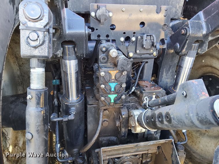 image for item DN6894 2012 New Holland T8.275  MFWD tractor