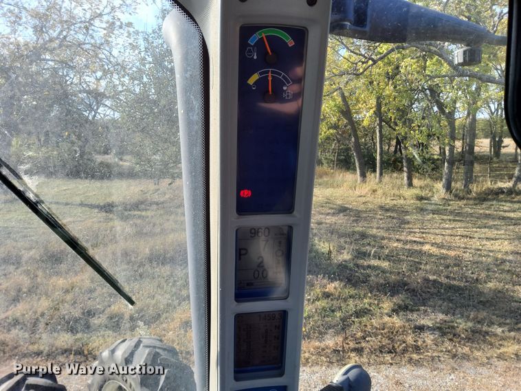 image for item DN6894 2012 New Holland T8.275  MFWD tractor