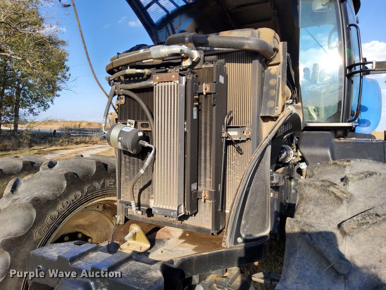 image for item DN6894 2012 New Holland T8.275  MFWD tractor