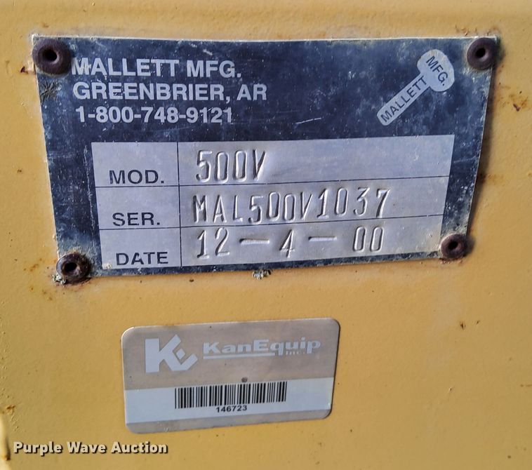 image for item DN6896 2000 TMR 500V  feed grinder/mixer