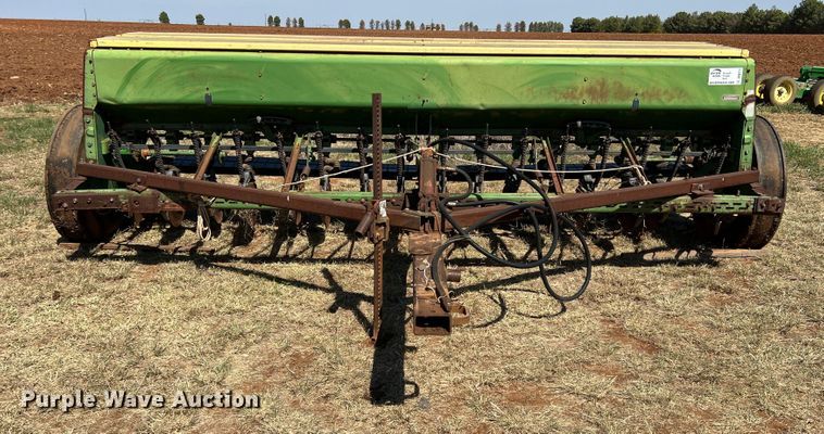 image for item DO8771 John Deere 8300  grain drill