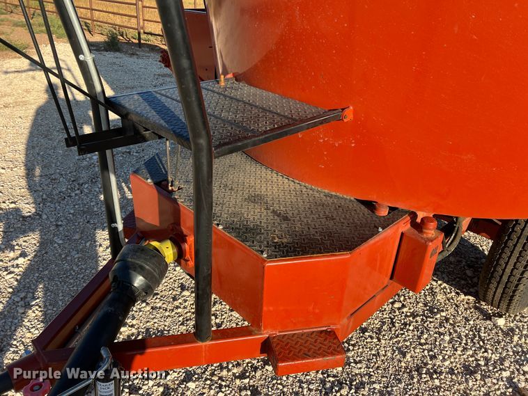 image for item DO8806 Coyote Industries  feed mixer