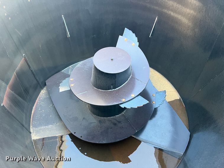 image for item DO8806 Coyote Industries  feed mixer