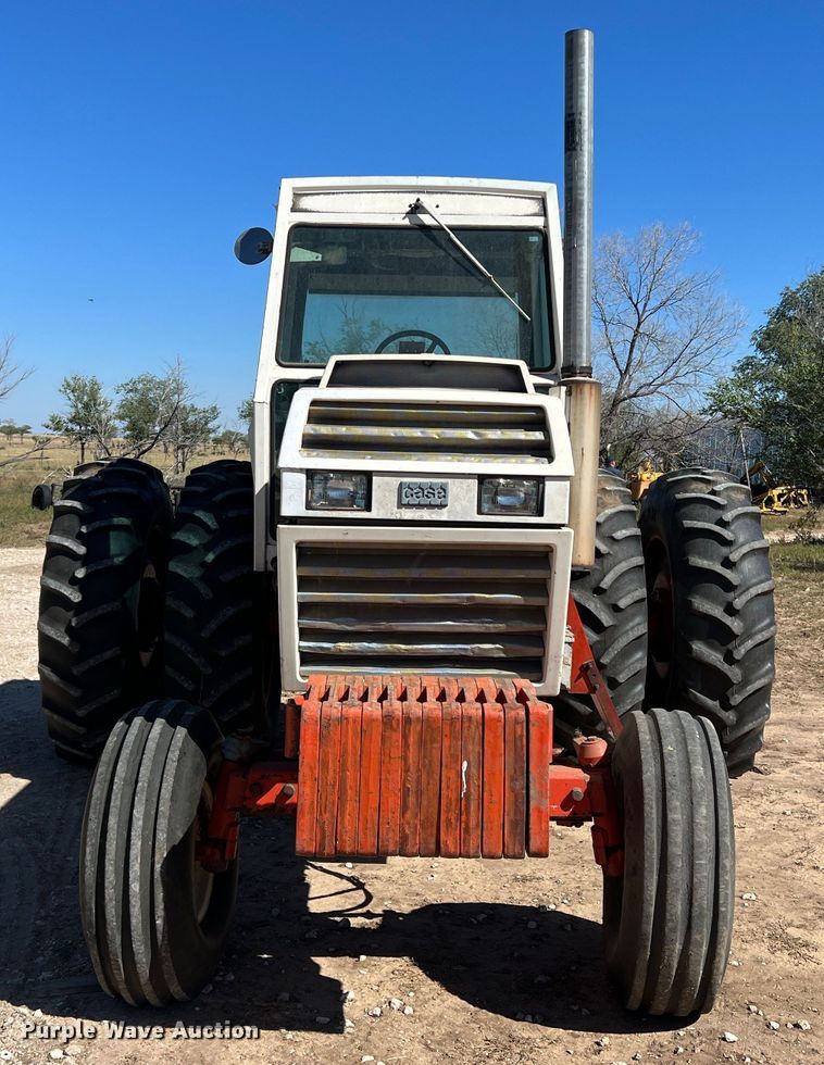 image for item DO8807 1978 Case 2390  tractor