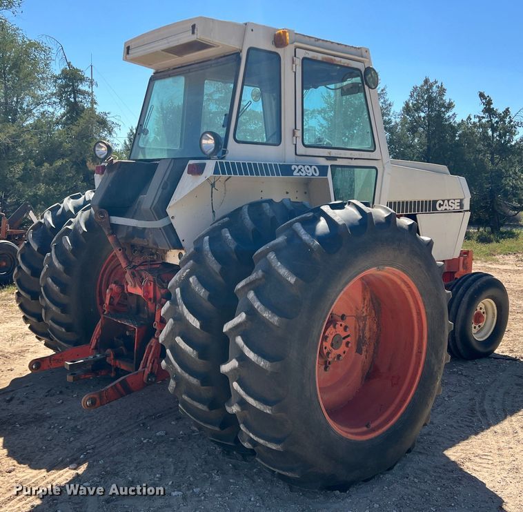 image for item DO8807 1978 Case 2390  tractor