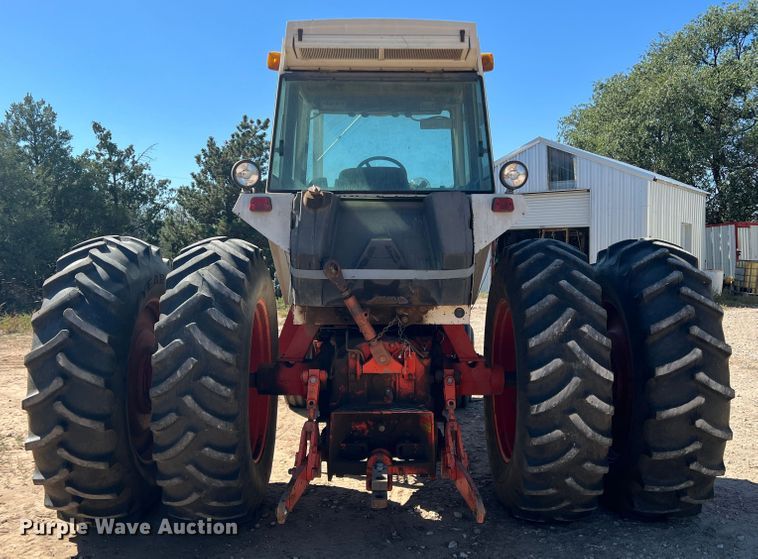image for item DO8807 1978 Case 2390  tractor