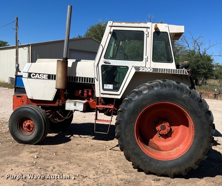 image for item DO8807 1978 Case 2390  tractor