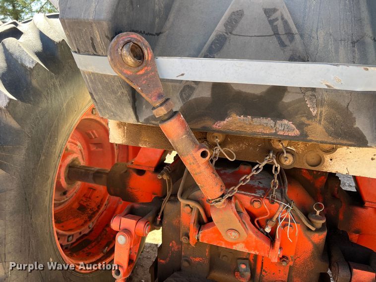 image for item DO8807 1978 Case 2390  tractor