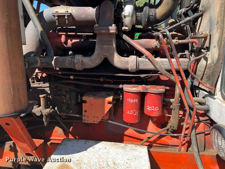 image for item DO8807 1978 Case 2390  tractor