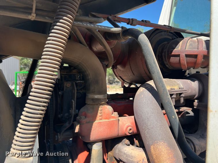 image for item DO8807 1978 Case 2390  tractor