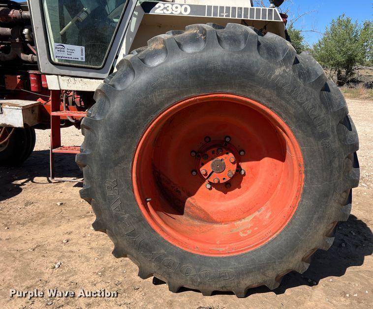 image for item DO8807 1978 Case 2390  tractor