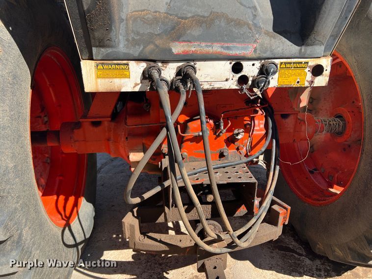 image for item DO8810 1981 Case 2290  tractor