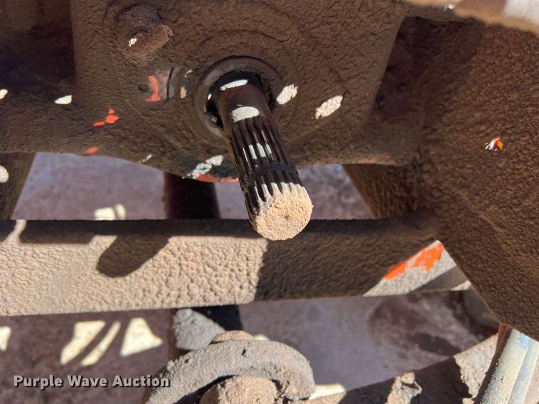 image for item DO8810 1981 Case 2290  tractor