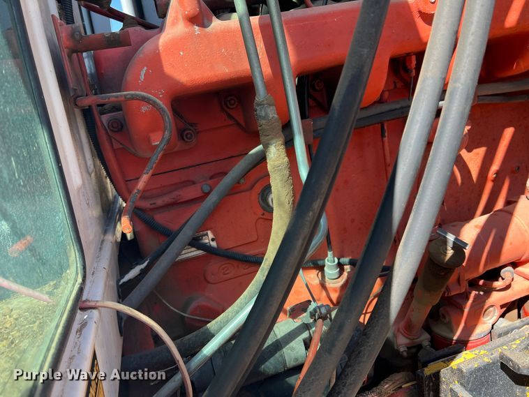 image for item DO8810 1981 Case 2290  tractor