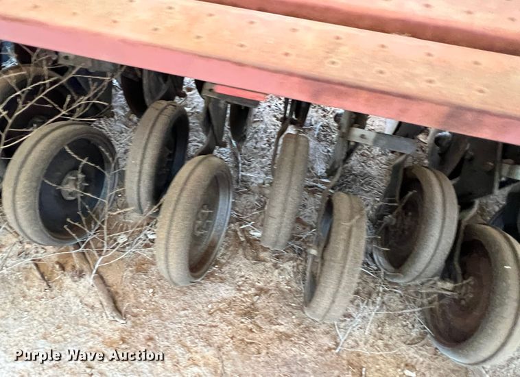 image for item DO8812 Case 5400  grain drill