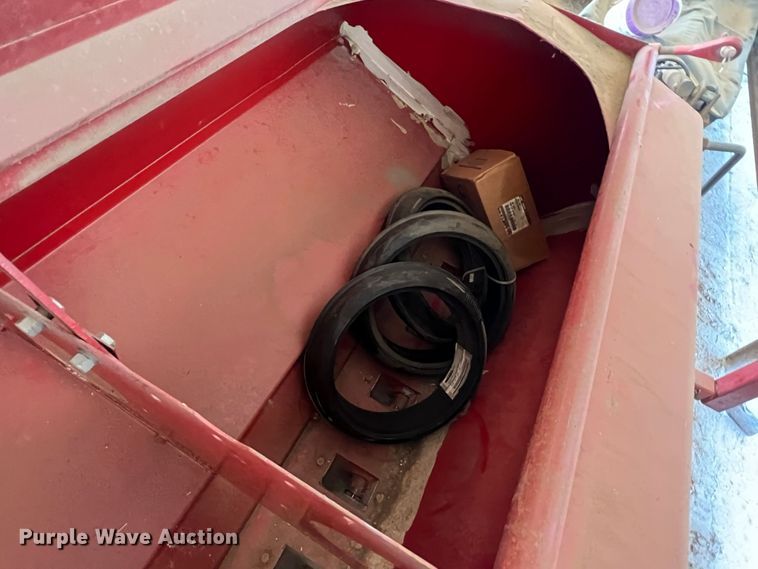 image for item DO8812 Case 5400  grain drill