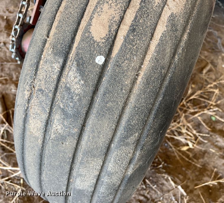 image for item DO8812 Case 5400  grain drill