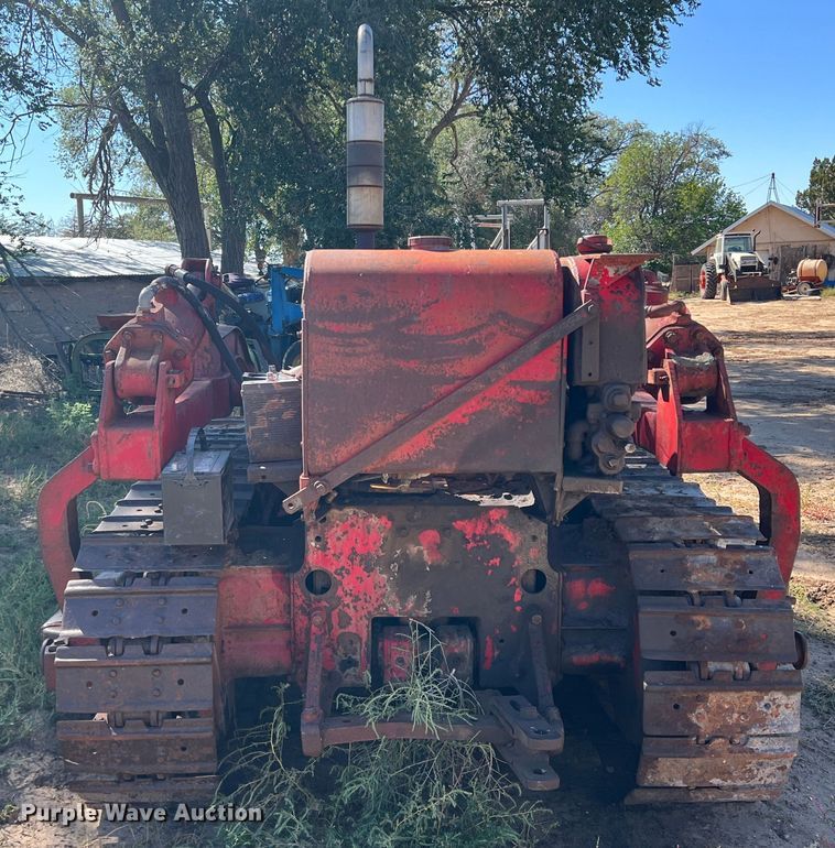 image for item DO8813 International T9  dozer